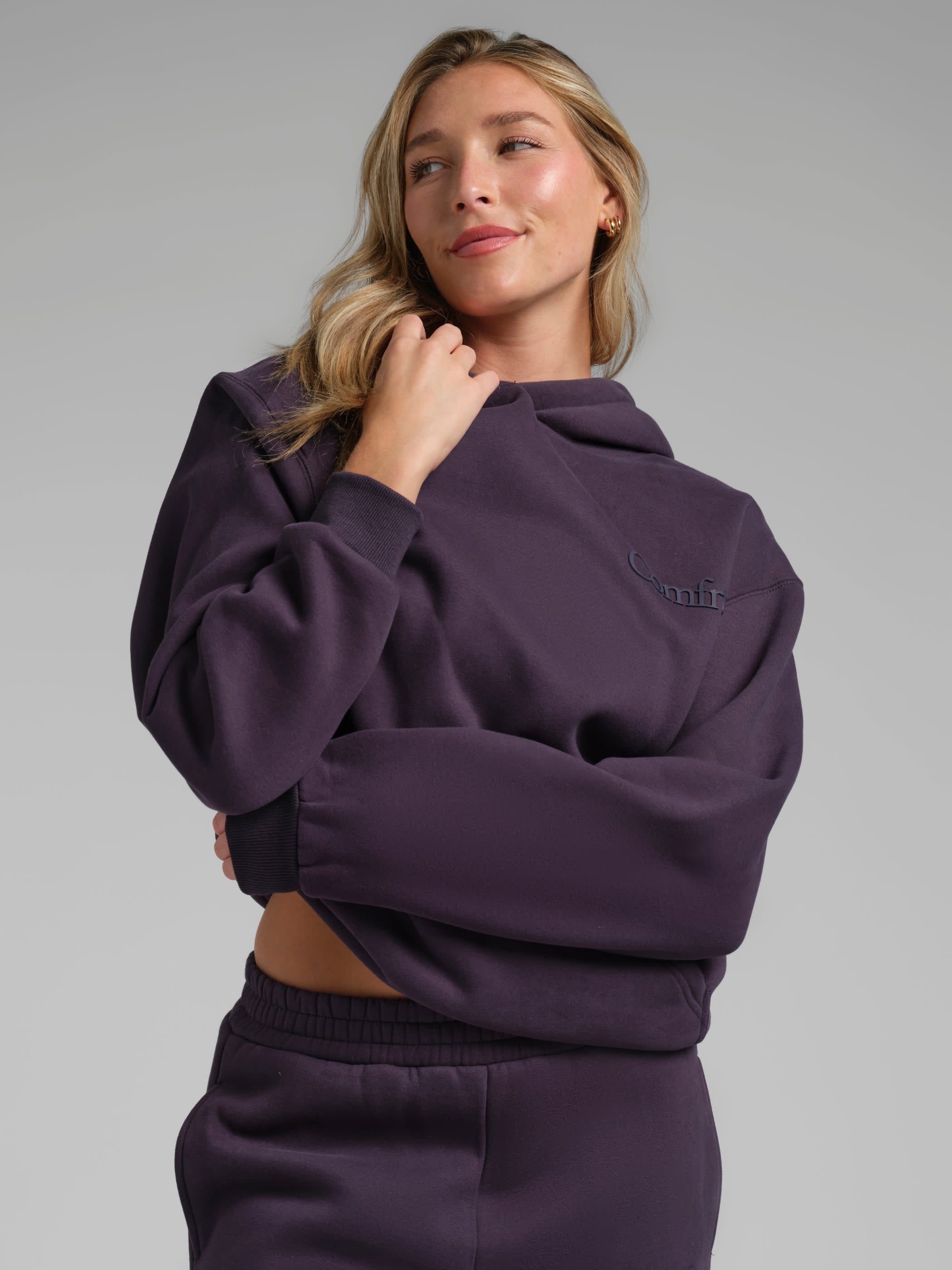 NEW COLORMinimalist Hoodie – MegaFrom product photo from Comfrt