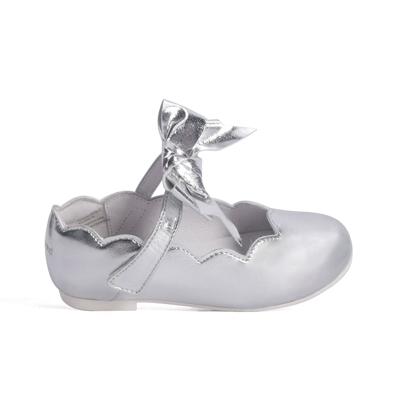 Greta - Flex® | Silver $44.00 $55.00 product photo from Pediped