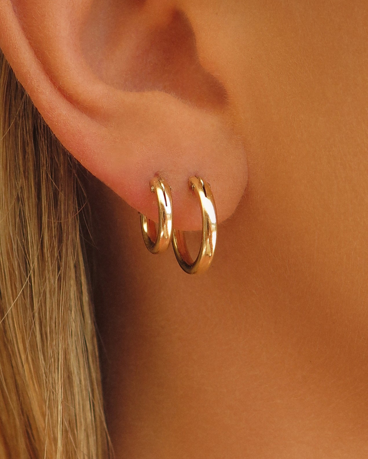 Thick Hoop Earrings - 14k Gold-Filled - Waterproof & Tarnish-Resistant | The Littl product photo from THE LITTL