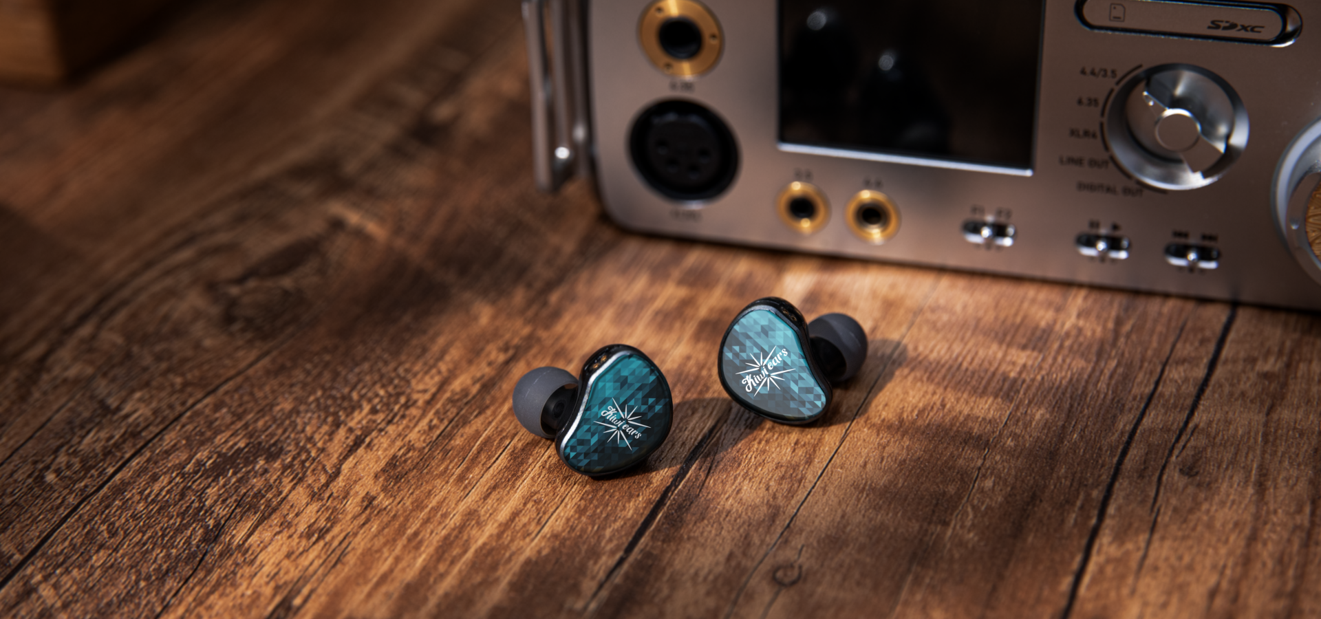 Kiwi Ears official store banner